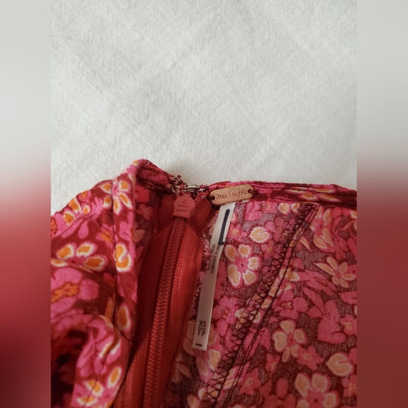 Free People Arlo Ditsy Floral Print Timeless Jumpsuit NWOT Size XS Boho Chic - Picture 4 of 14